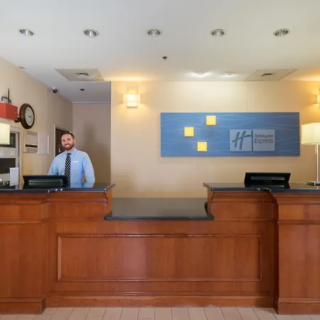 Holiday Inn Express And Suites Quakertown - Allentown Area By Ihg